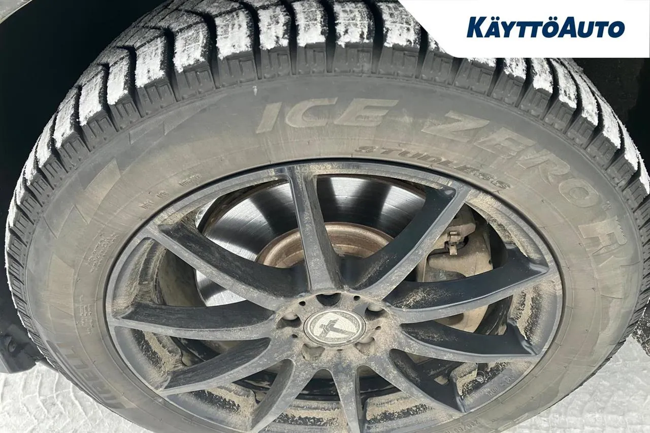 AUDI Q4 e-tron XST-572 carousel image