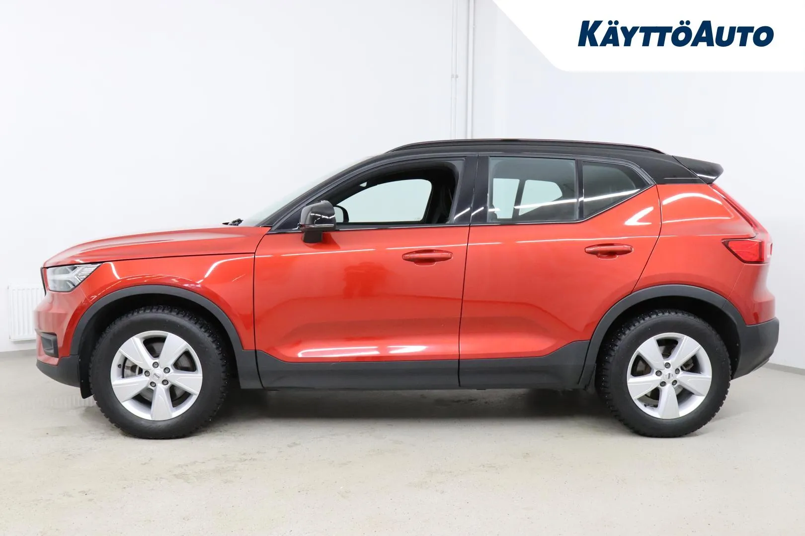 Volvo XC40 LPO-601 carousel image