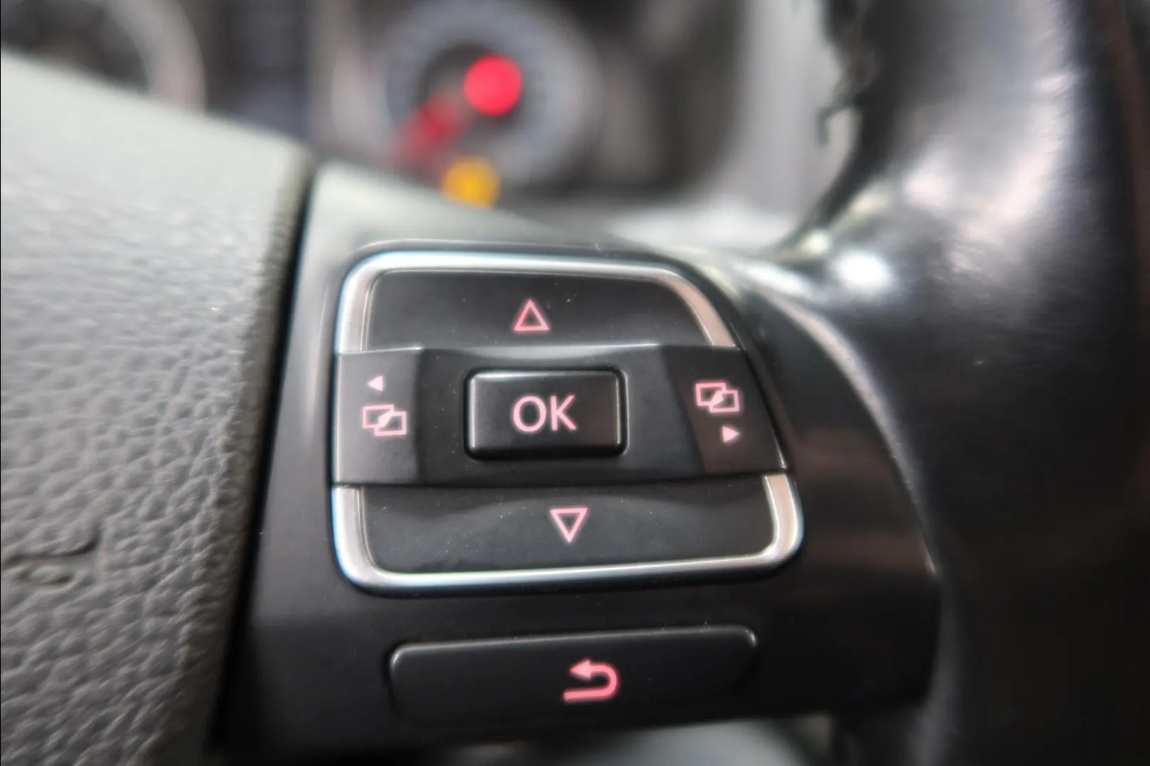 Volkswagen Transporter XNE-110 carousel image