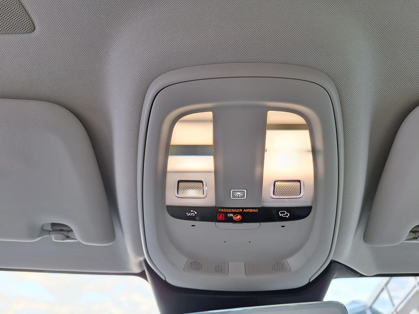 VOLVO V60 RVP-561 carousel image