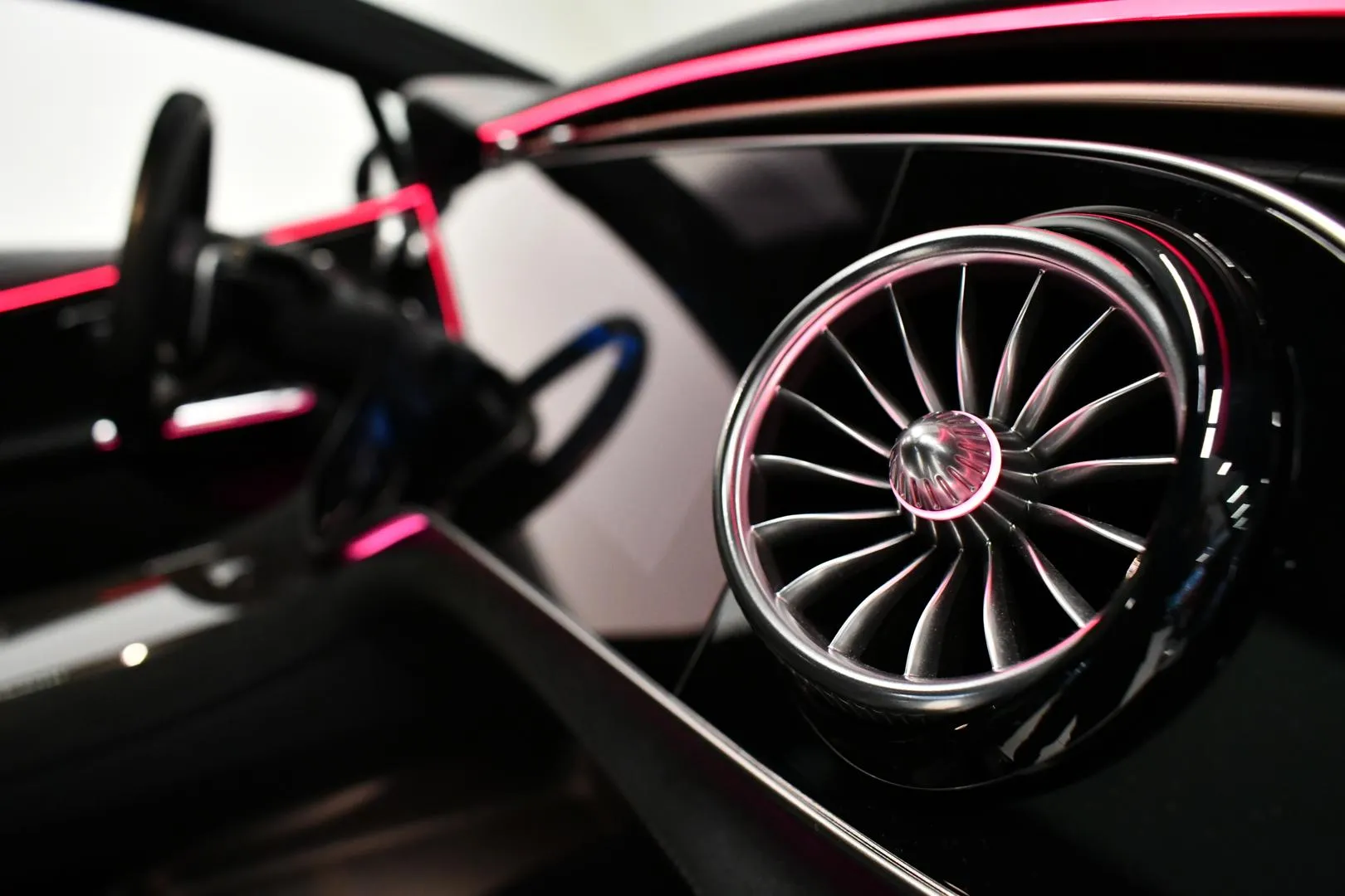 MERCEDES-BENZ EQE ZPB-415 carousel image