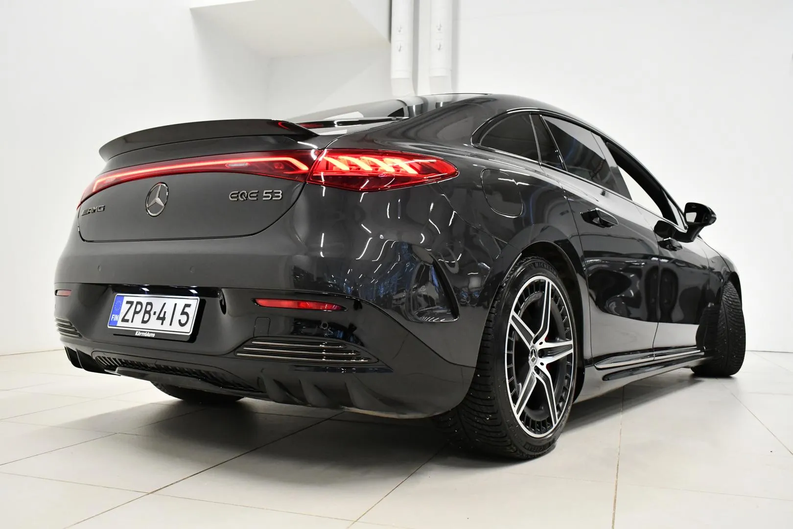 MERCEDES-BENZ EQE ZPB-415 carousel image