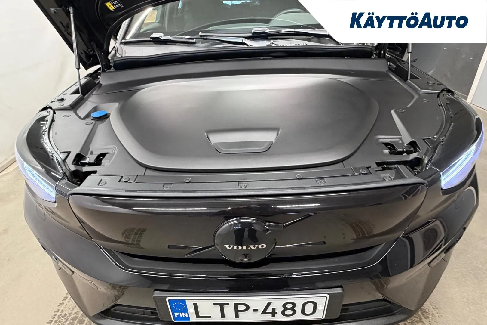 VOLVO EC40 LTP-480 carousel image