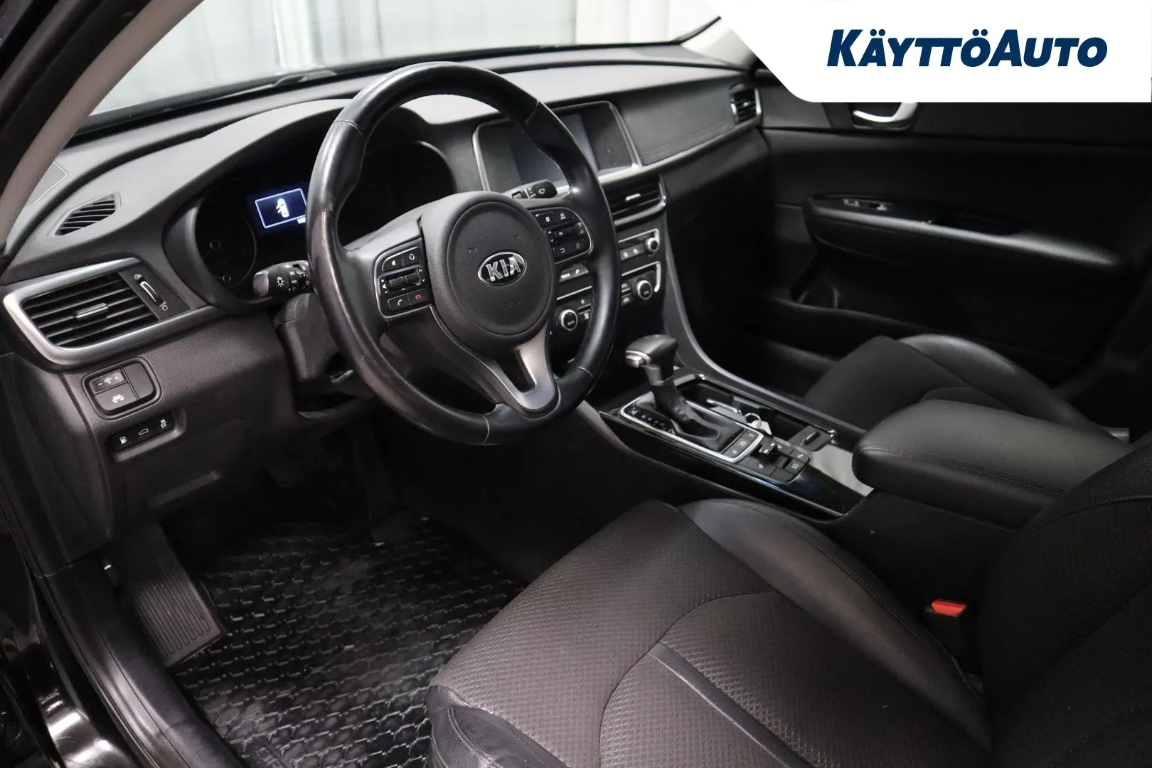 KIA Optima MNZ-321 carousel image