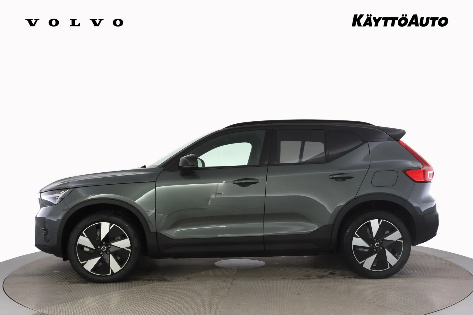 Volvo EX40 XTT-231 carousel image