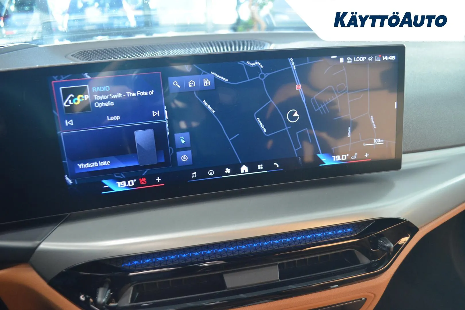 BMW i4 XTR-259 carousel image