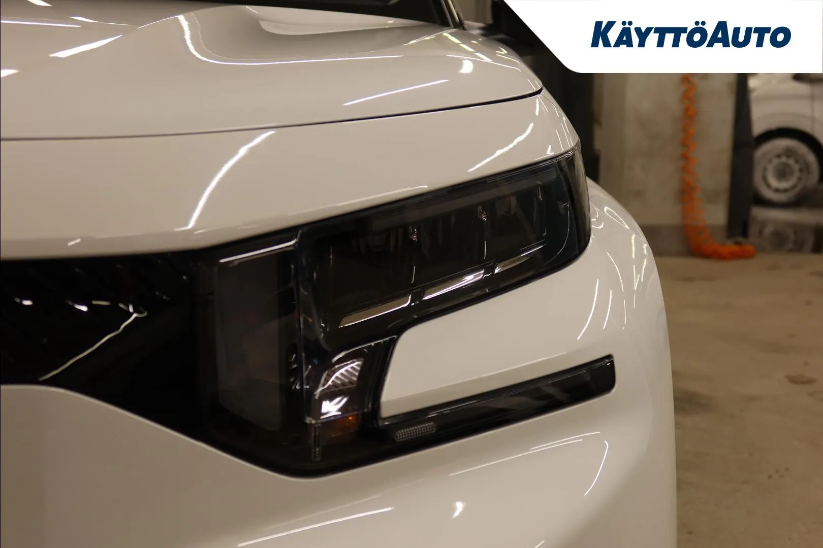 Citroen e-C3 Aircross XTN-321 carousel image