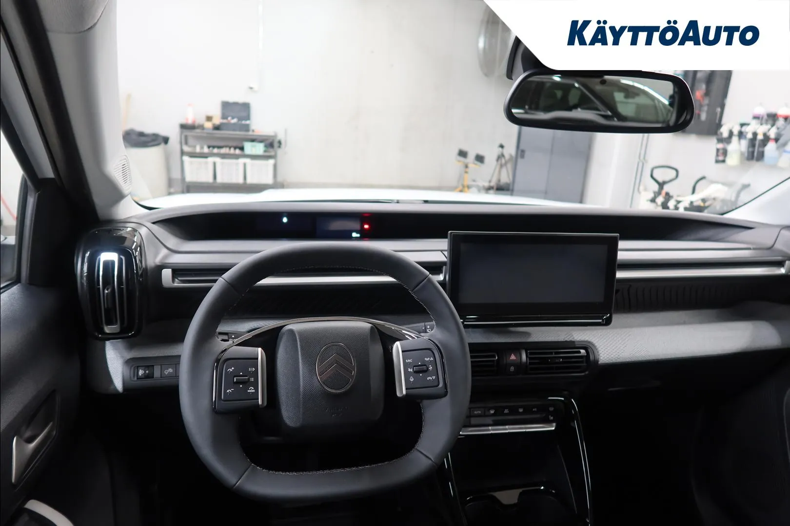 Citroen e-C3 Aircross XTN-321 carousel image