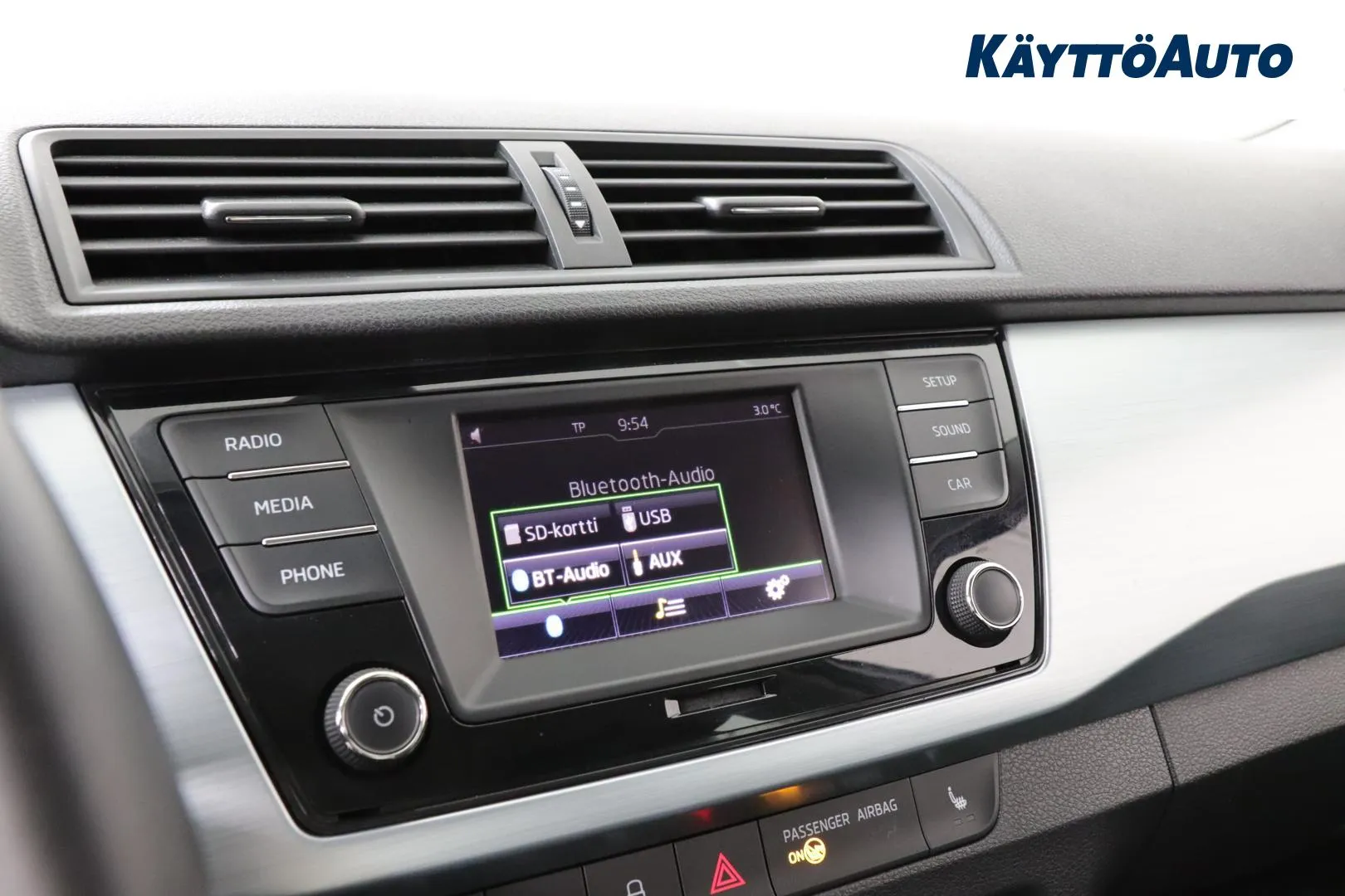 Skoda Fabia JKV-963 carousel image