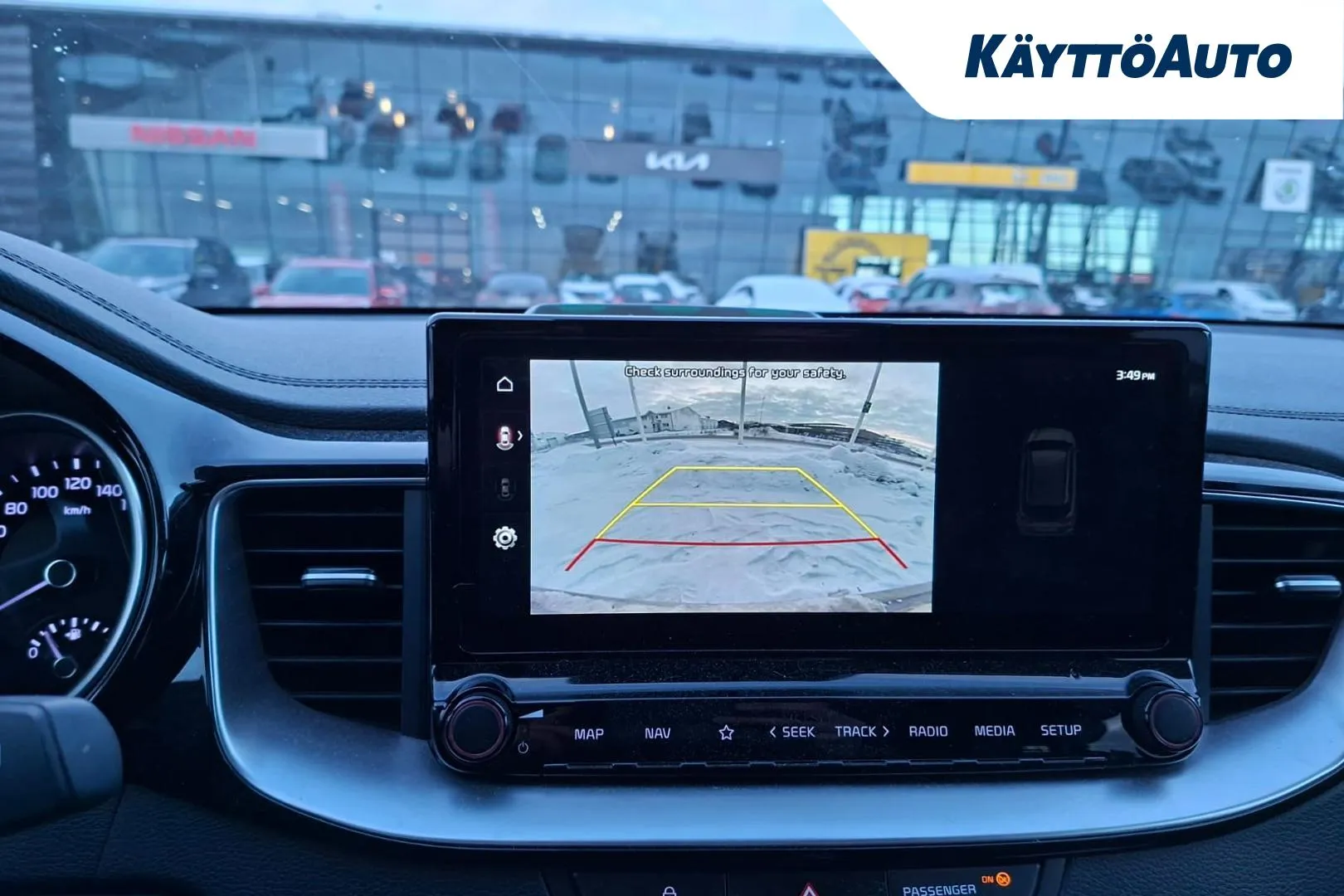 KIA Ceed OZE-414 carousel image