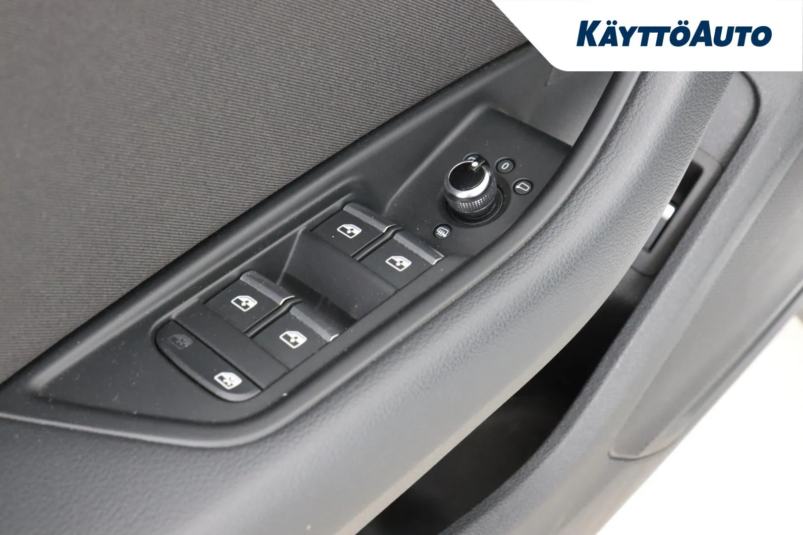 Audi A4 allroad quattro XUZ-119 carousel image