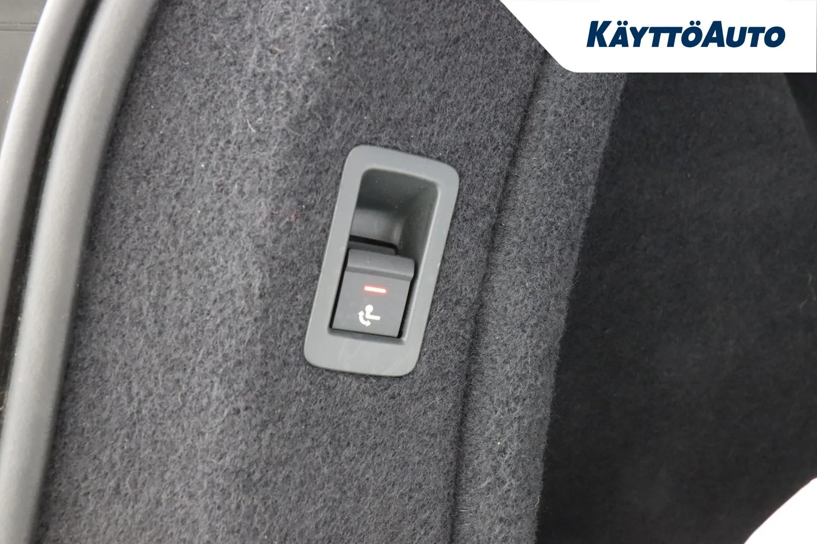 Audi A4 allroad quattro XUZ-119 carousel image